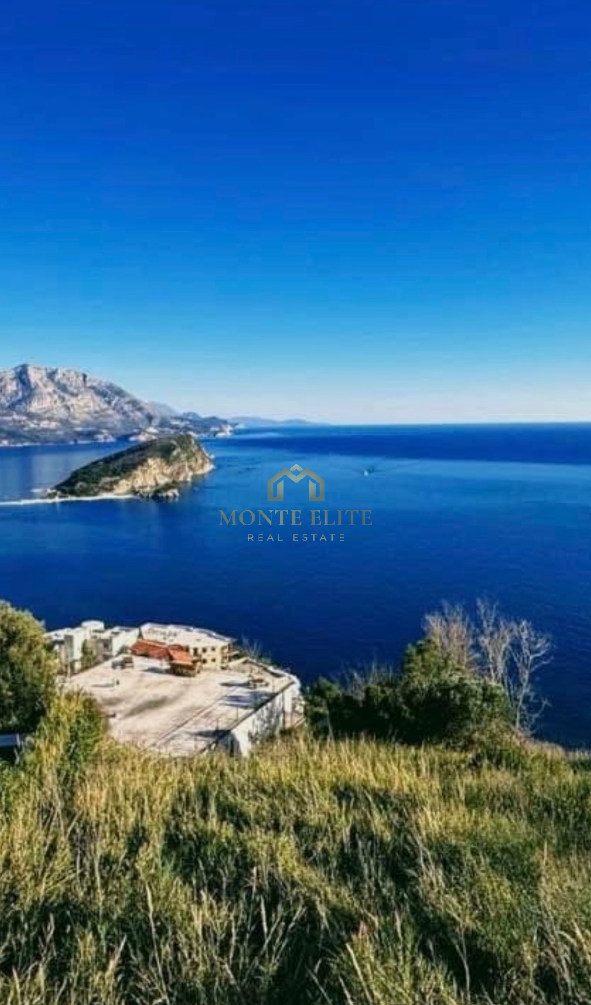 ZU VERKAUFEN – URBANISIERTES BAUGRUNDSTÜCK 430 m², BUDVA – SPAS-HÜGEL PANORAMABLICK AUF DAS MEER UND DIE ALTSTADT